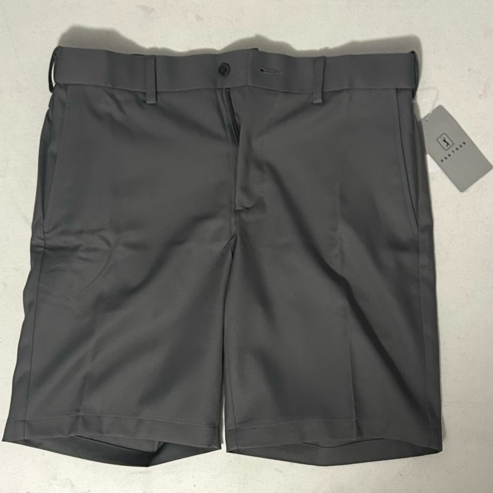 PGA Tour Golf Shorts Size 32 — Grey